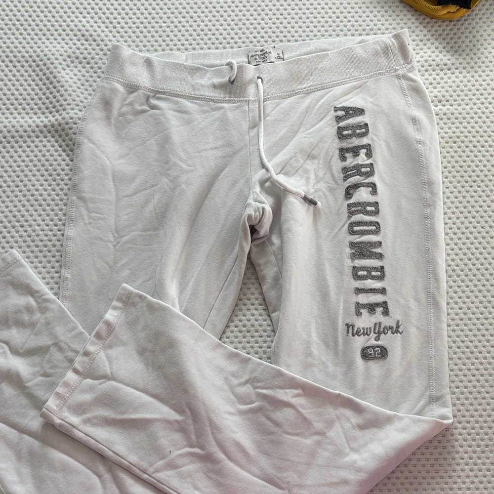 Abercrombie & Fitch White Sweatpants
